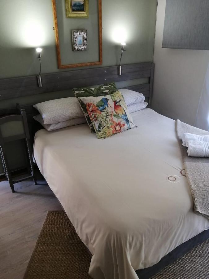 36 Mount Road Guesthouse And Self Catering Port Elizabeth Dış mekan fotoğraf