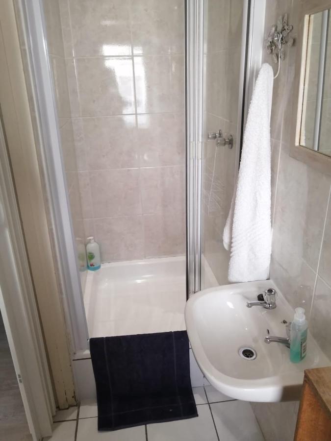 36 Mount Road Guesthouse And Self Catering Port Elizabeth Dış mekan fotoğraf