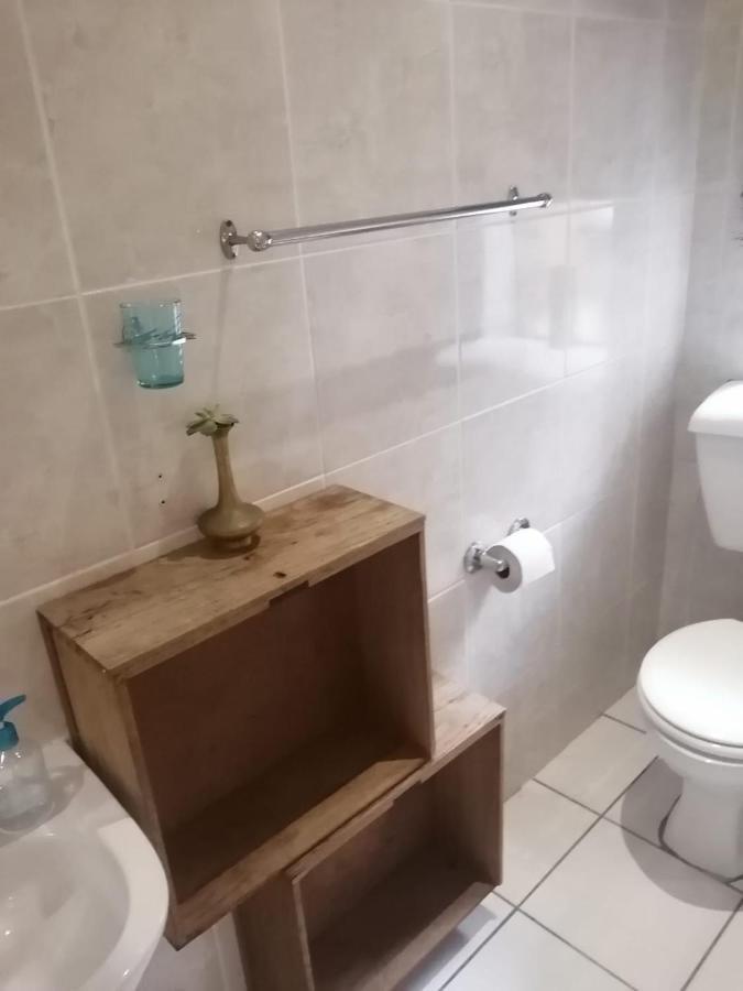 36 Mount Road Guesthouse And Self Catering Port Elizabeth Dış mekan fotoğraf